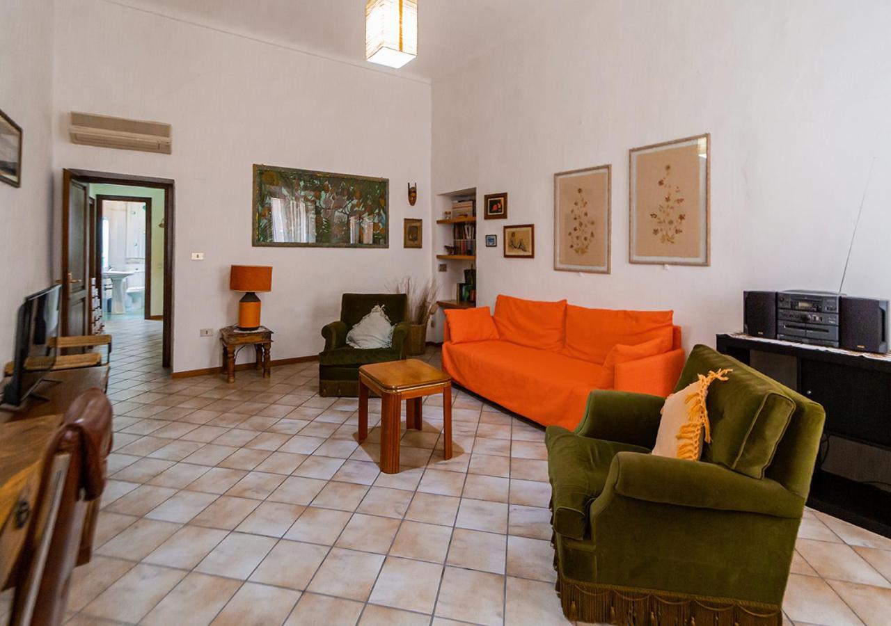 Murphy Holiday Home - Residenza Italia La Maddalena  Exteriér fotografie